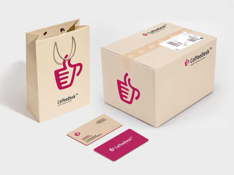 Przykładowe zastosowania identyfikacji wizualnej firmy CoffeeDesk.pl: karton do wysyłki zamówień, torebka na upominek, oraz wizytówka
